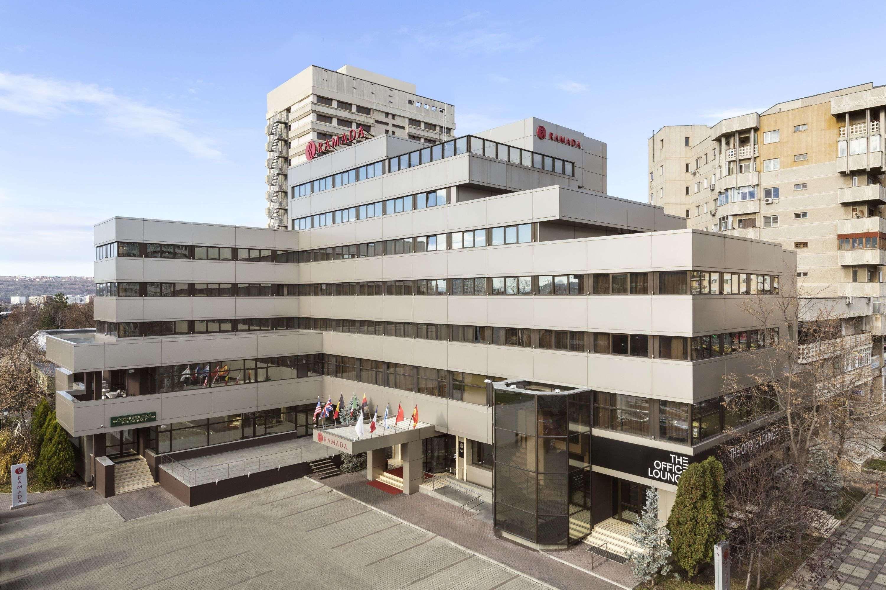 Ramada Iasi City Center Kültér fotó