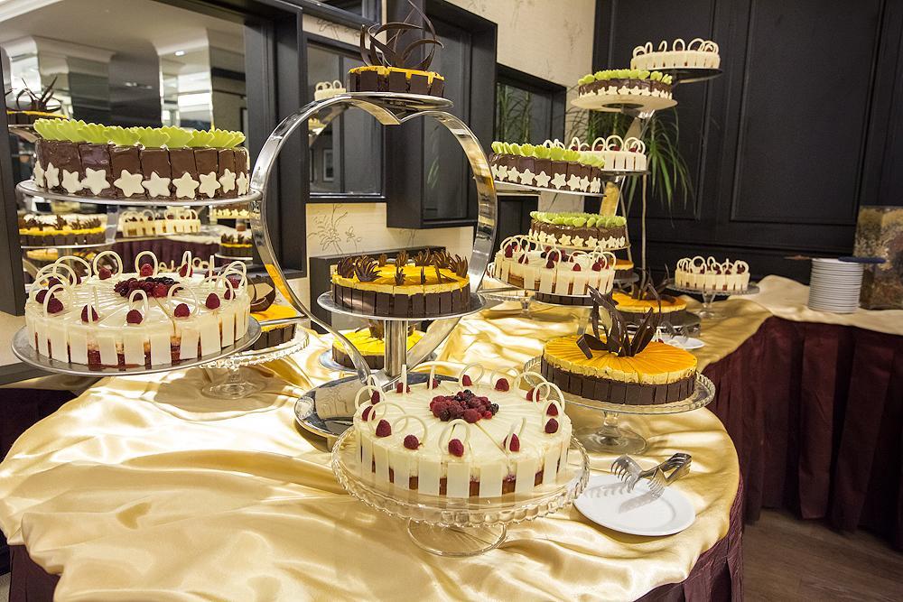 Ramada Iasi City Center Kültér fotó